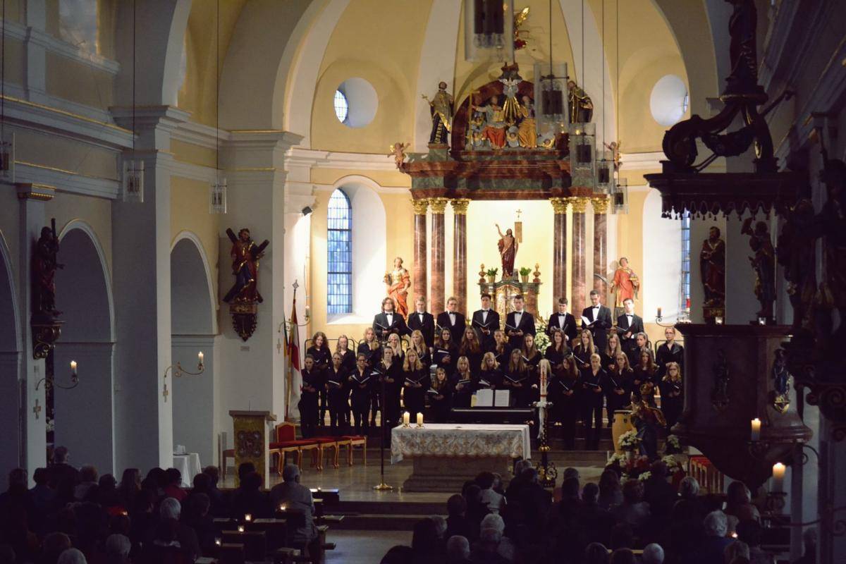 lichterkonzert 2014 07 20140519 2015181502 20170417 1168038313